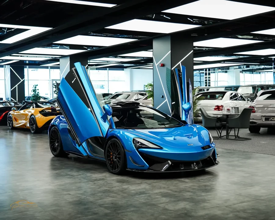 2020 McLaren 620R