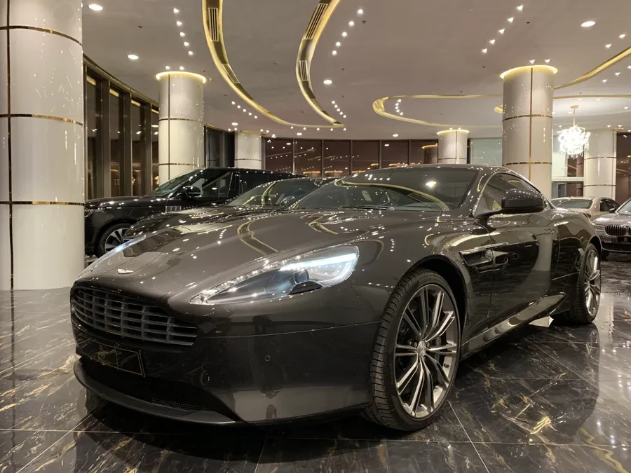 2012 Aston Martin Virage