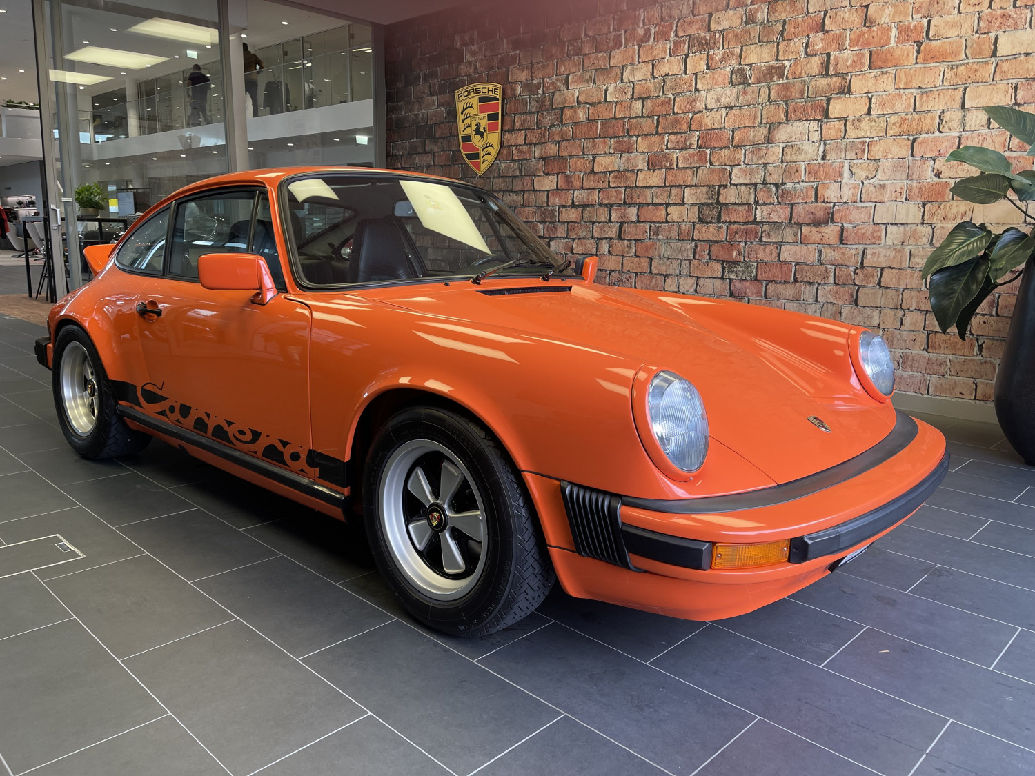 1976 Porsche 911 "G" Carrera 2.7 MFI